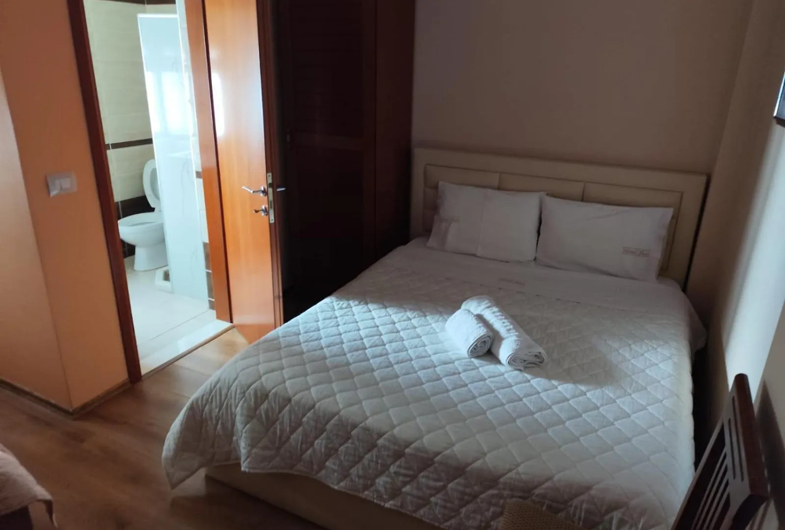 Hotel Theo Korça